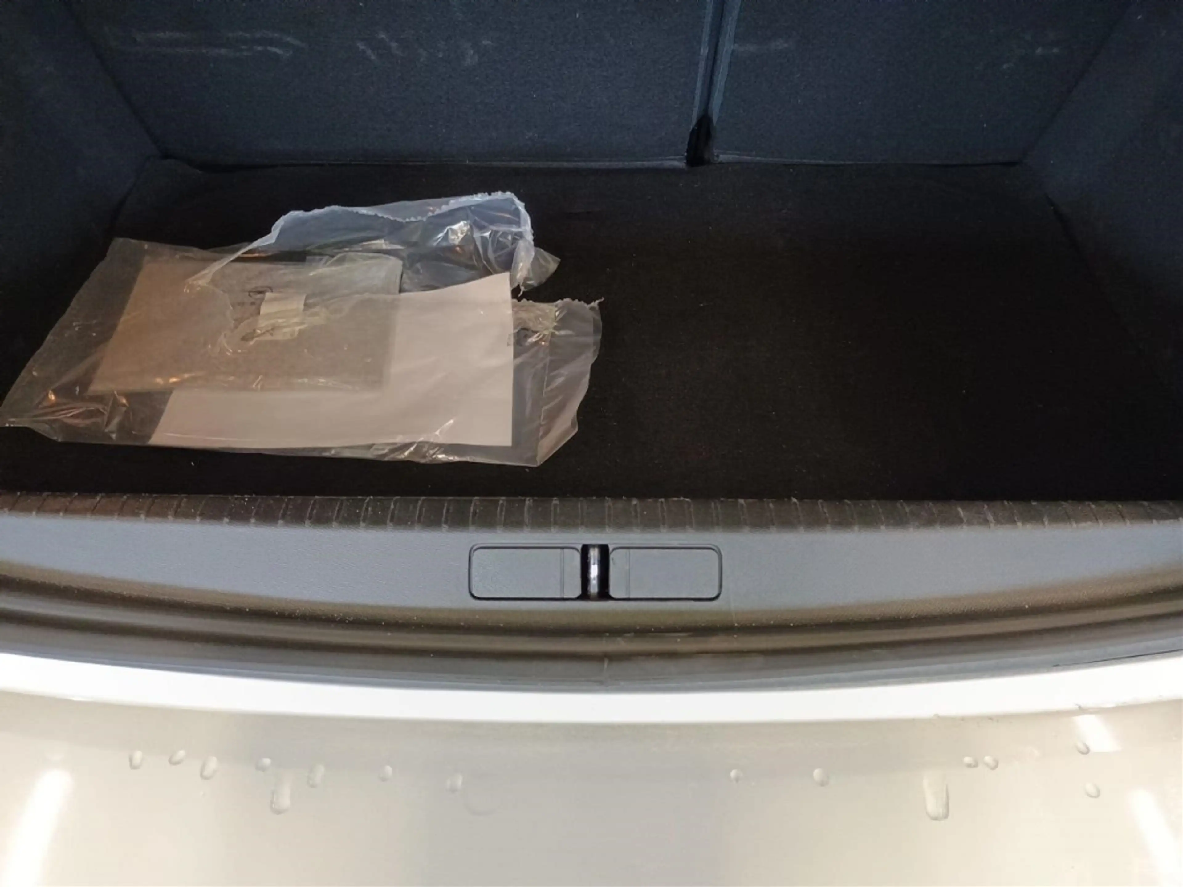 Opel Corsa GS Navi Kamera 360 PDC v+h Toterwinkelass — photo 5