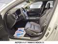 Volvo V60 B4 Plus Dark ACC BLIS PANO STDHz V-LED 360v! Wit - thumbnail 7