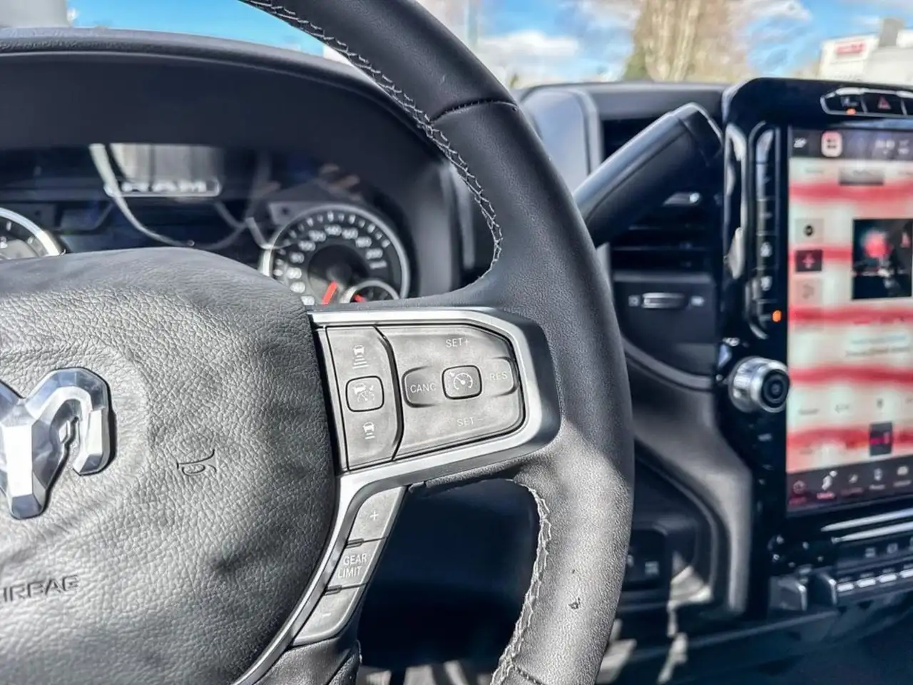 RAM 3500 снимка RAM 3500