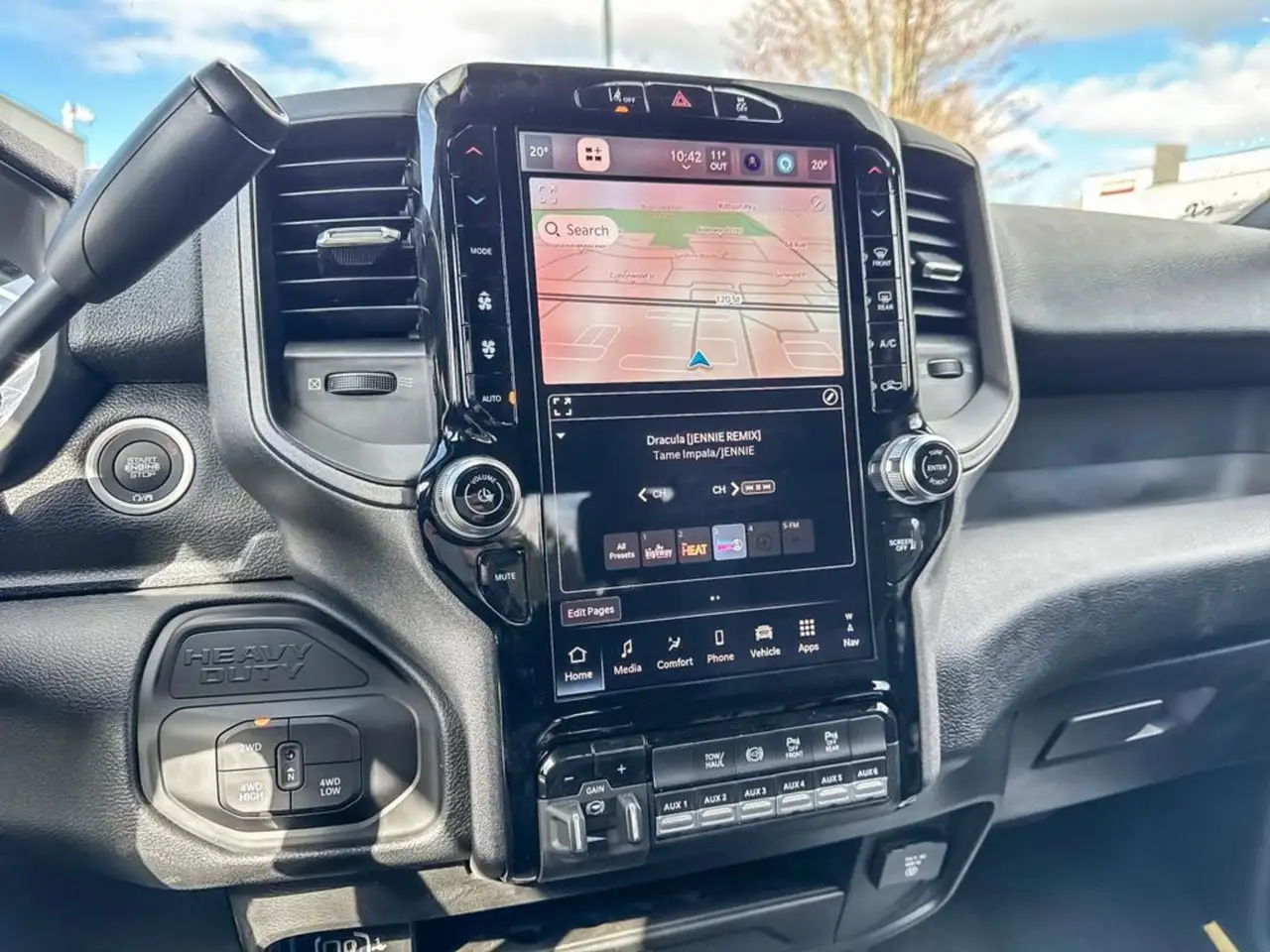 RAM 3500 снимка RAM 3500