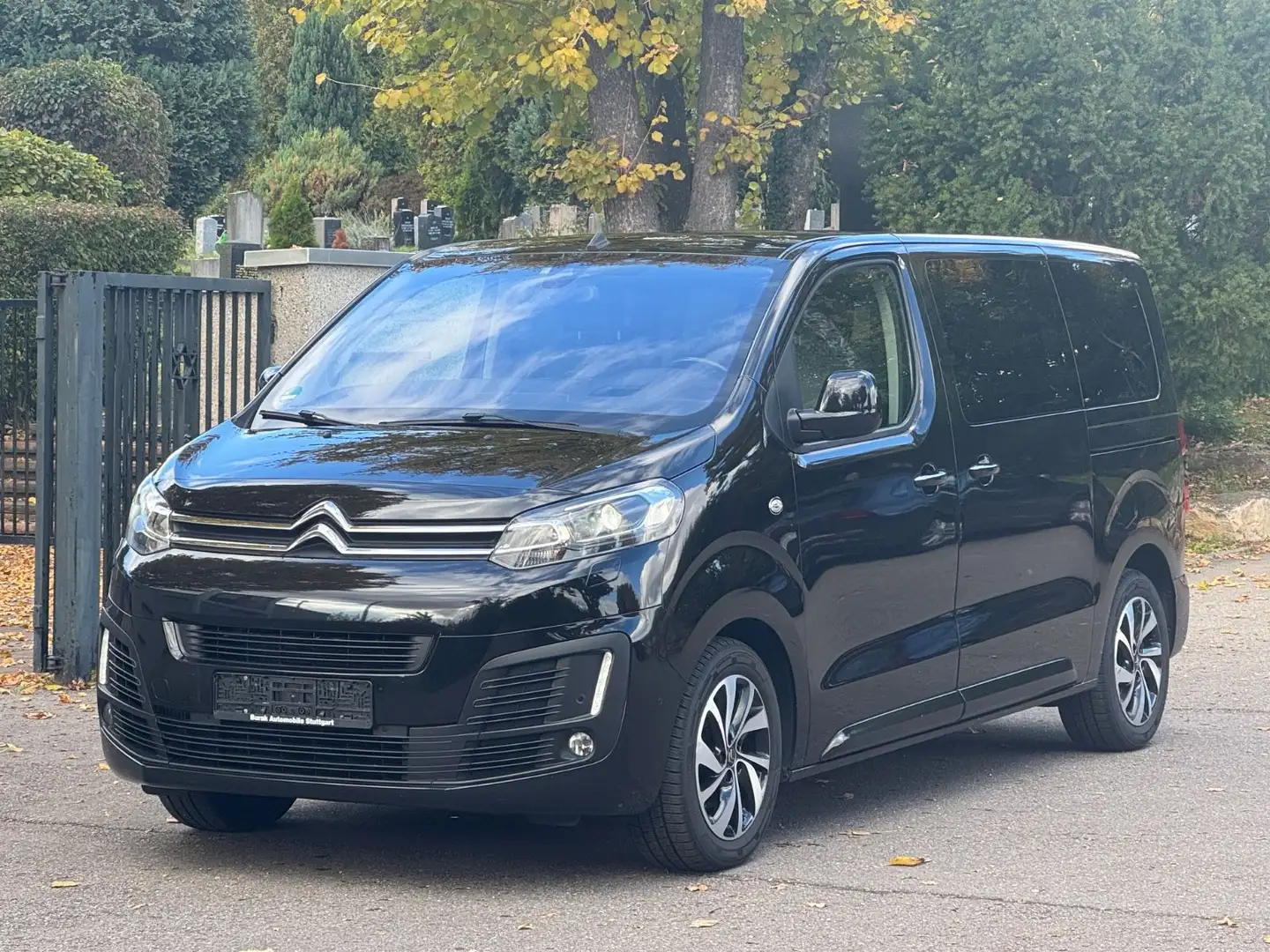 Citroen Spacetourer Spacetourer Shine M 2.0 Schwarz - 1