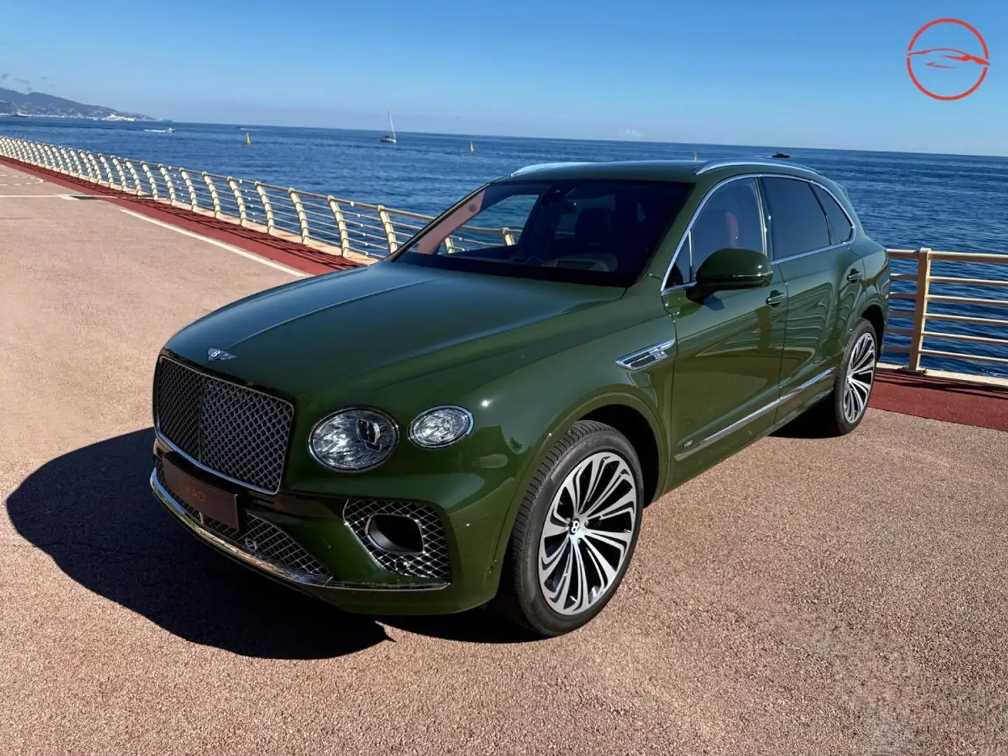 Bentley Bentayga (2) 4.0 V8 550 BVA Vert - 2