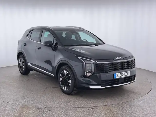 Kia Sportage view 3
