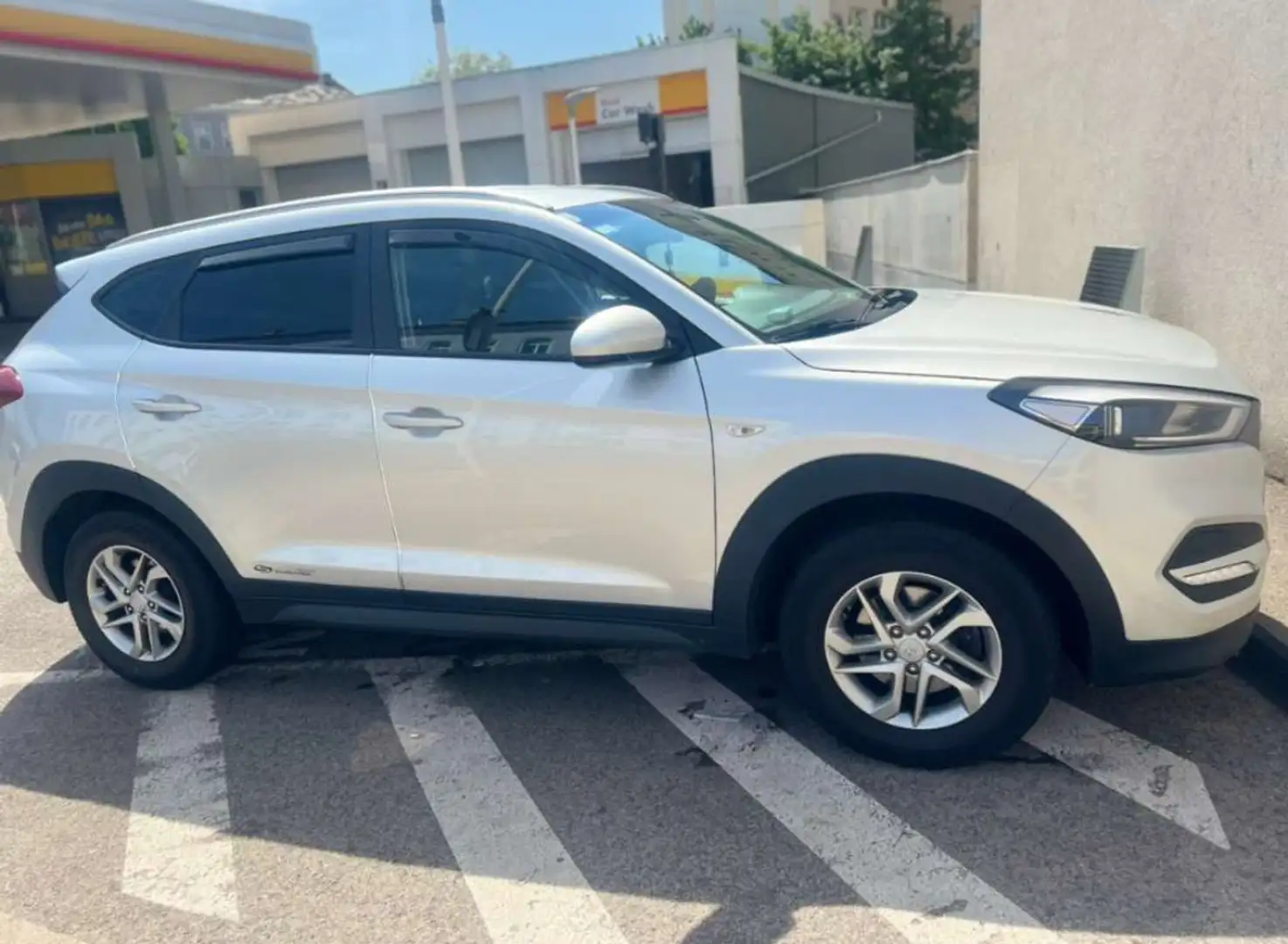 Hyundai TUCSON 1,6 GDI Start-Stopp Comfort - 1