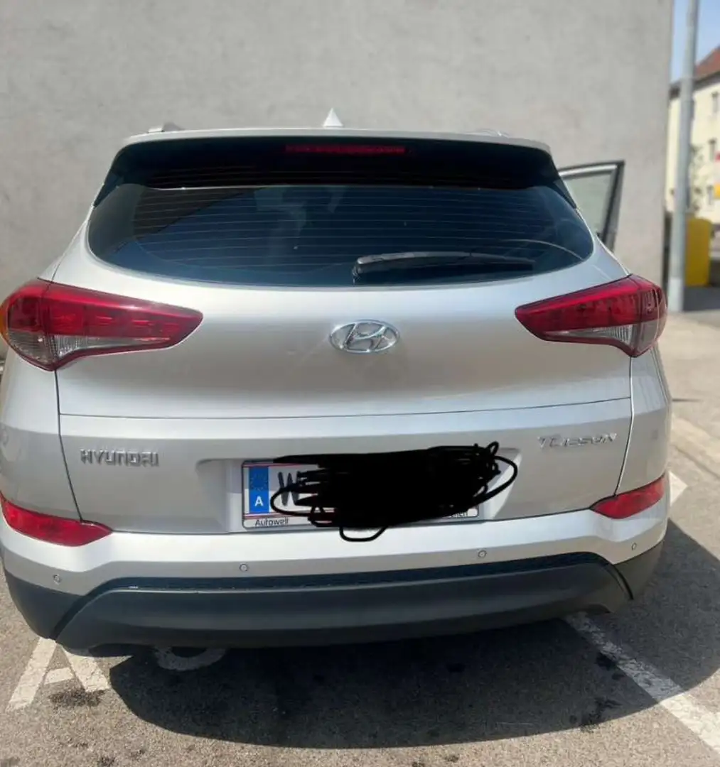 Hyundai TUCSON 1,6 GDI Start-Stopp Comfort - 2