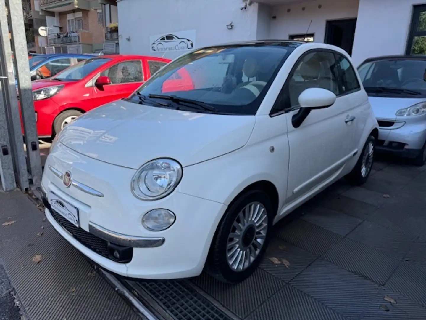Fiat 500 500 III 1.2 Lounge 69cv CAMBIO AUTOMATICO UNIPRO Bianco - 1
