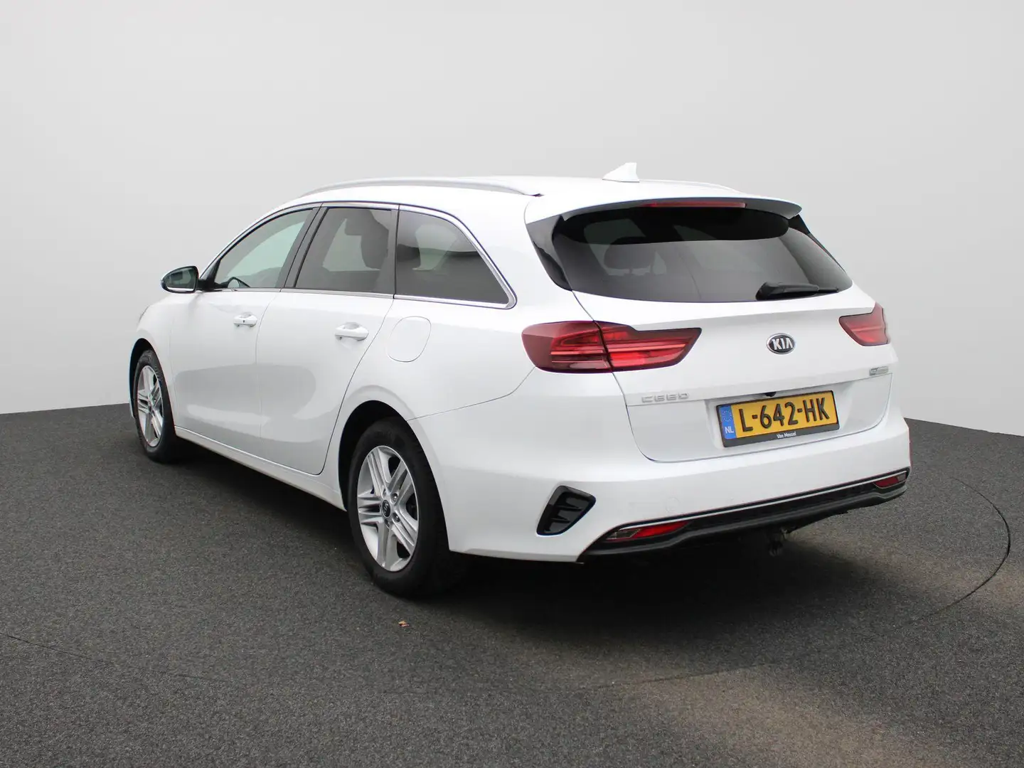 Kia Ceed SW / cee'd SW Sportswagon 1.0 T-GDi MHEV DynamicPlusLine | Autom Blanc - 2