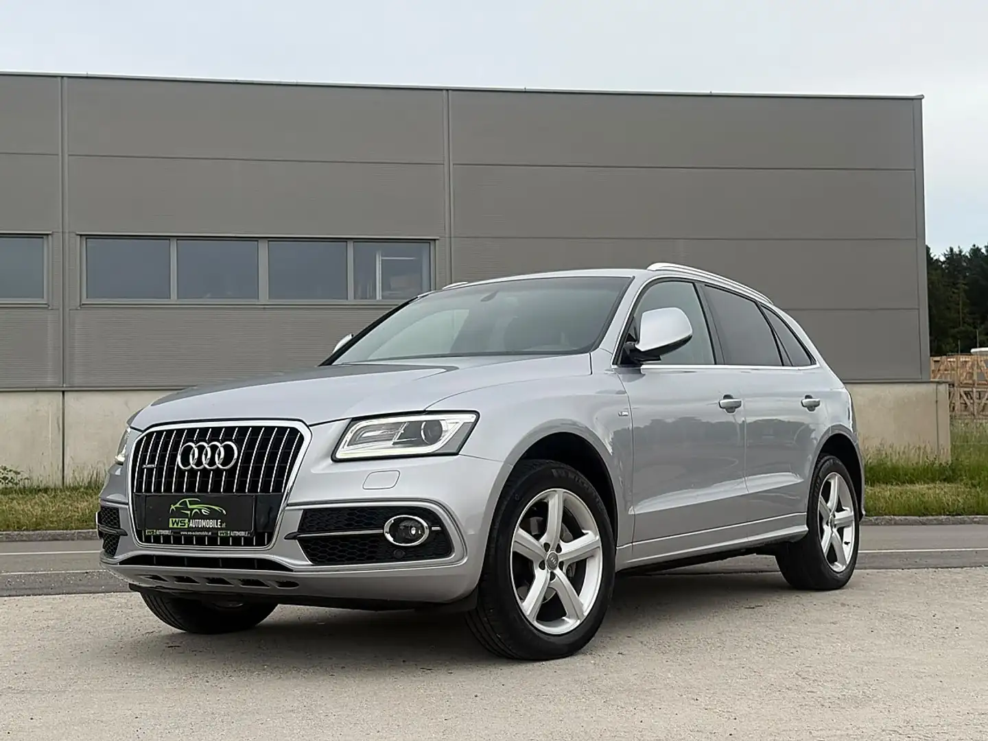 Audi Q5 2,0 TDI quattro Sport S-tronic Silber - 1