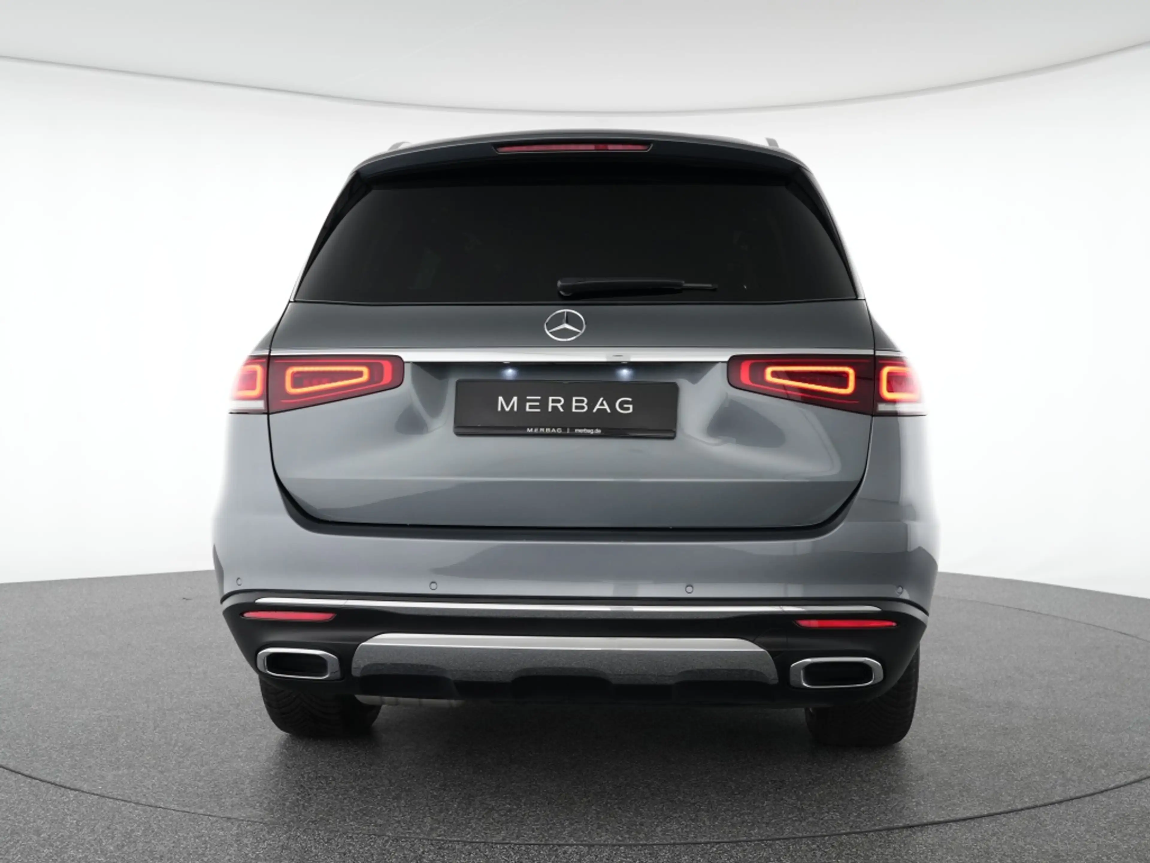 Mercedes-Benz GLS 350 d 4M Pano Airmatic Multibeam 360° Memory — photo 4