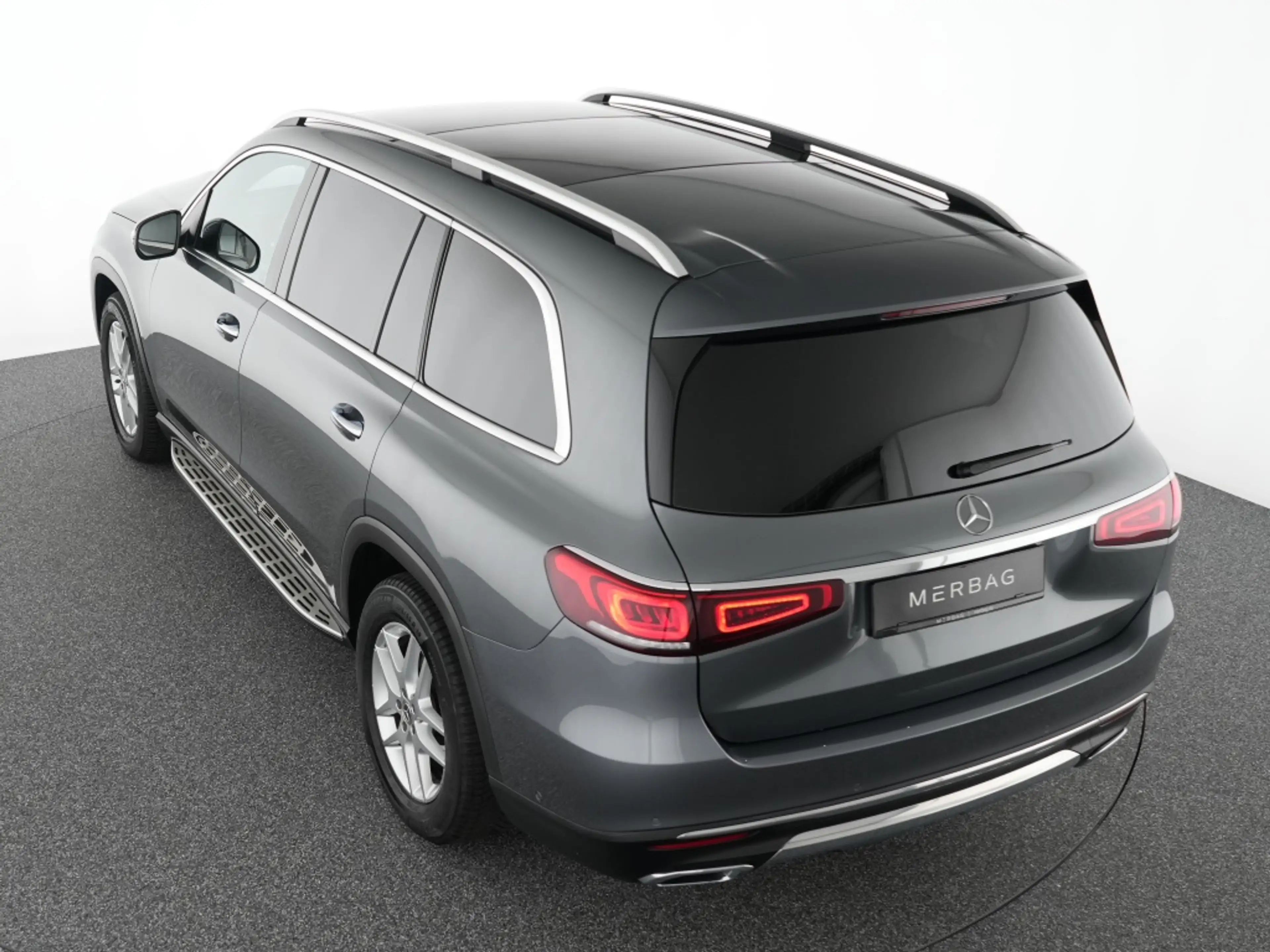 Mercedes-Benz GLS 350 d 4M Pano Airmatic Multibeam 360° Memory — photo 11