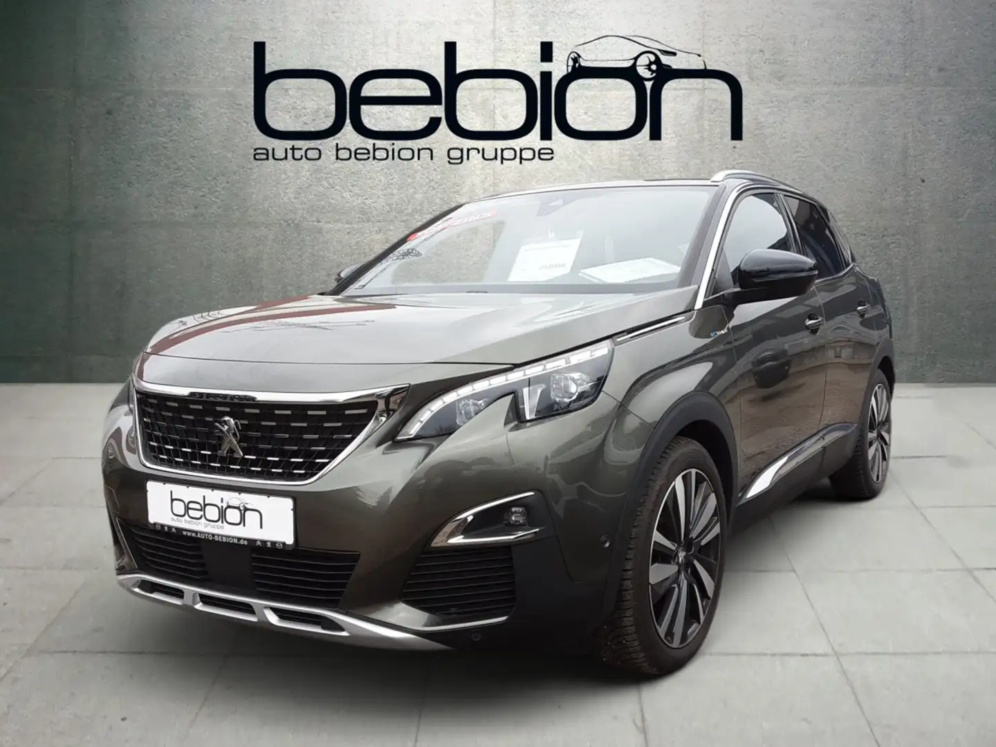 Peugeot 3008 1.6 Hybrid4 300 (Plug-In) GT FLA Massage LM Grau - 1