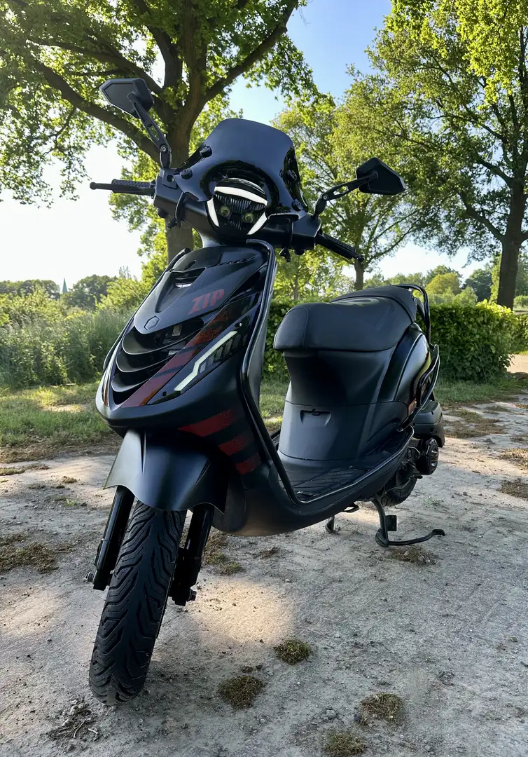 Piaggio Zip 50 EU5 Siyah - 1