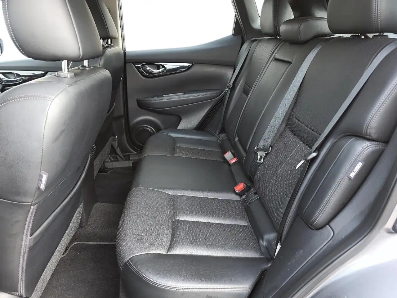 Nissan Qashqai снимка Nissan Qashqai