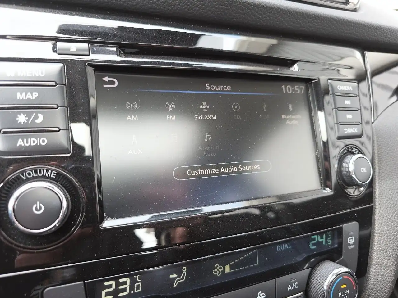 Nissan Qashqai снимка Nissan Qashqai
