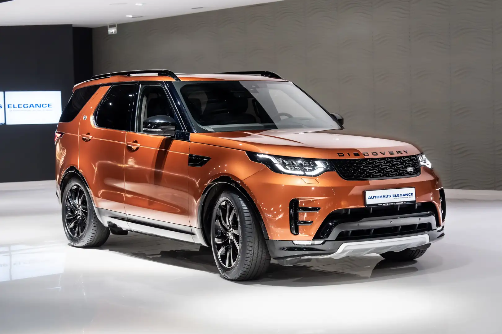 Land Rover Discovery 5 Landmark Edition Si4*LUFT*MERI*AHK* Orange - 2
