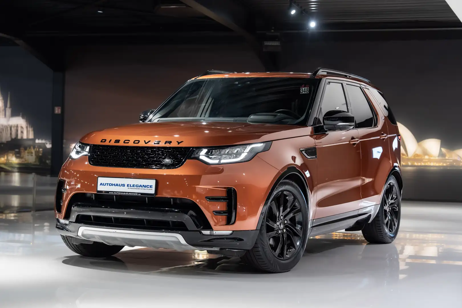 Land Rover Discovery 5 Landmark Edition Si4*LUFT*MERI*AHK* Orange - 1