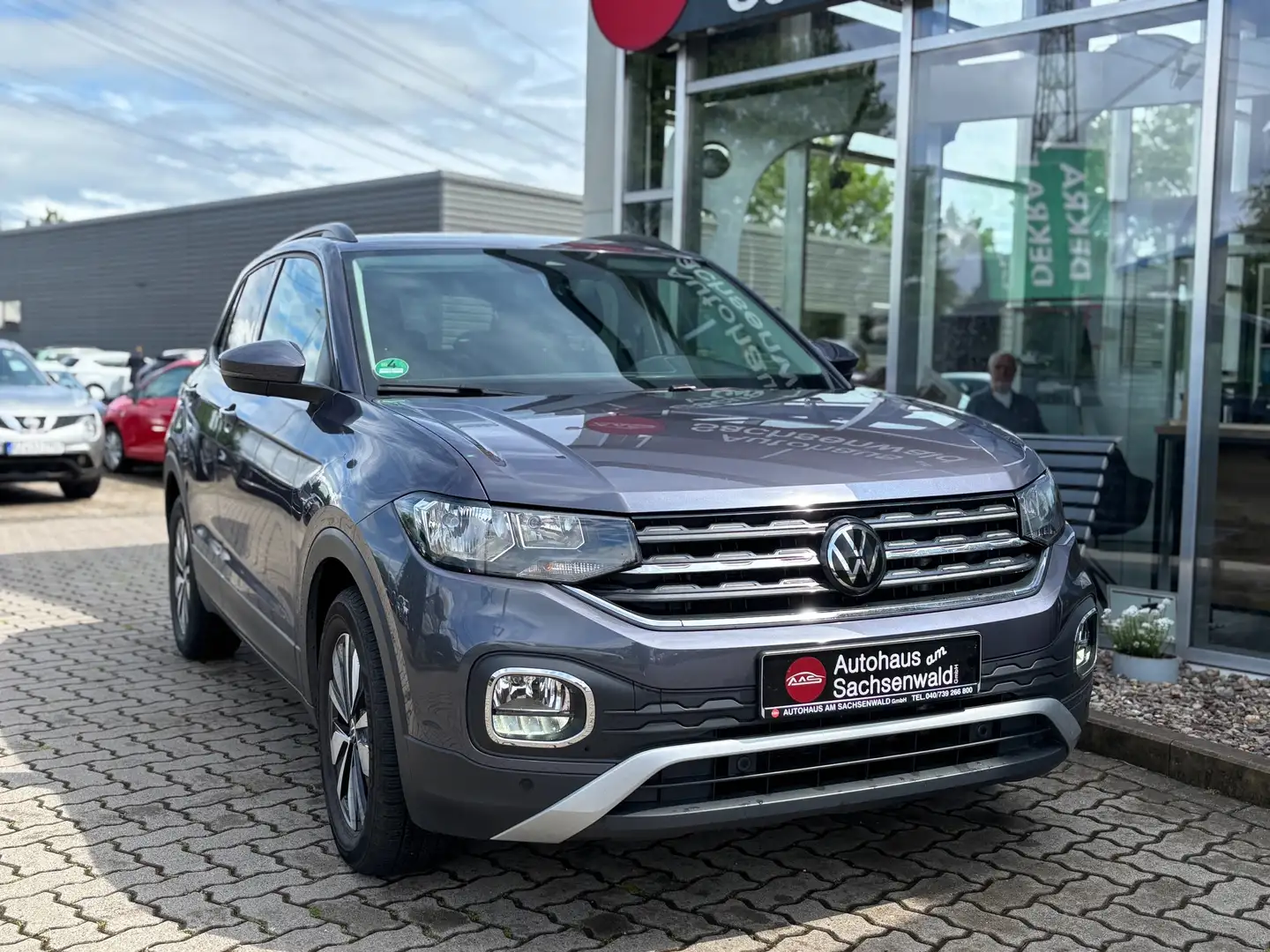 Volkswagen T-Cross 1.0 TSI Move Grau - 1