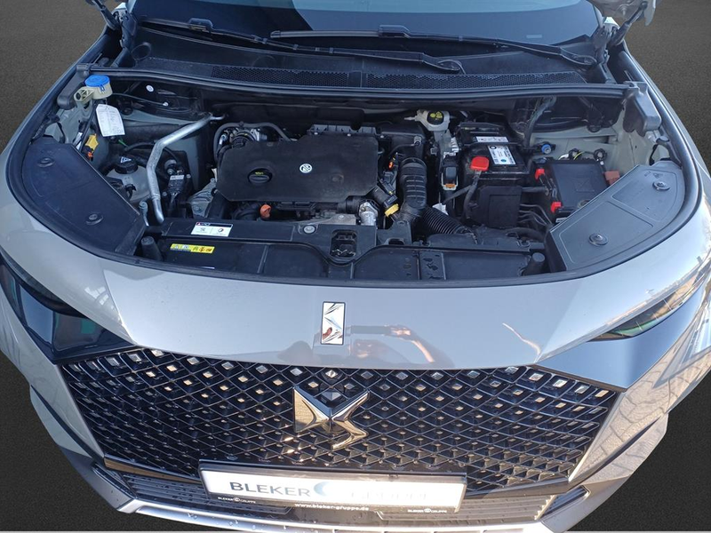 DS Automobiles DS 7 Opera Blu HDI 130 — photo 7