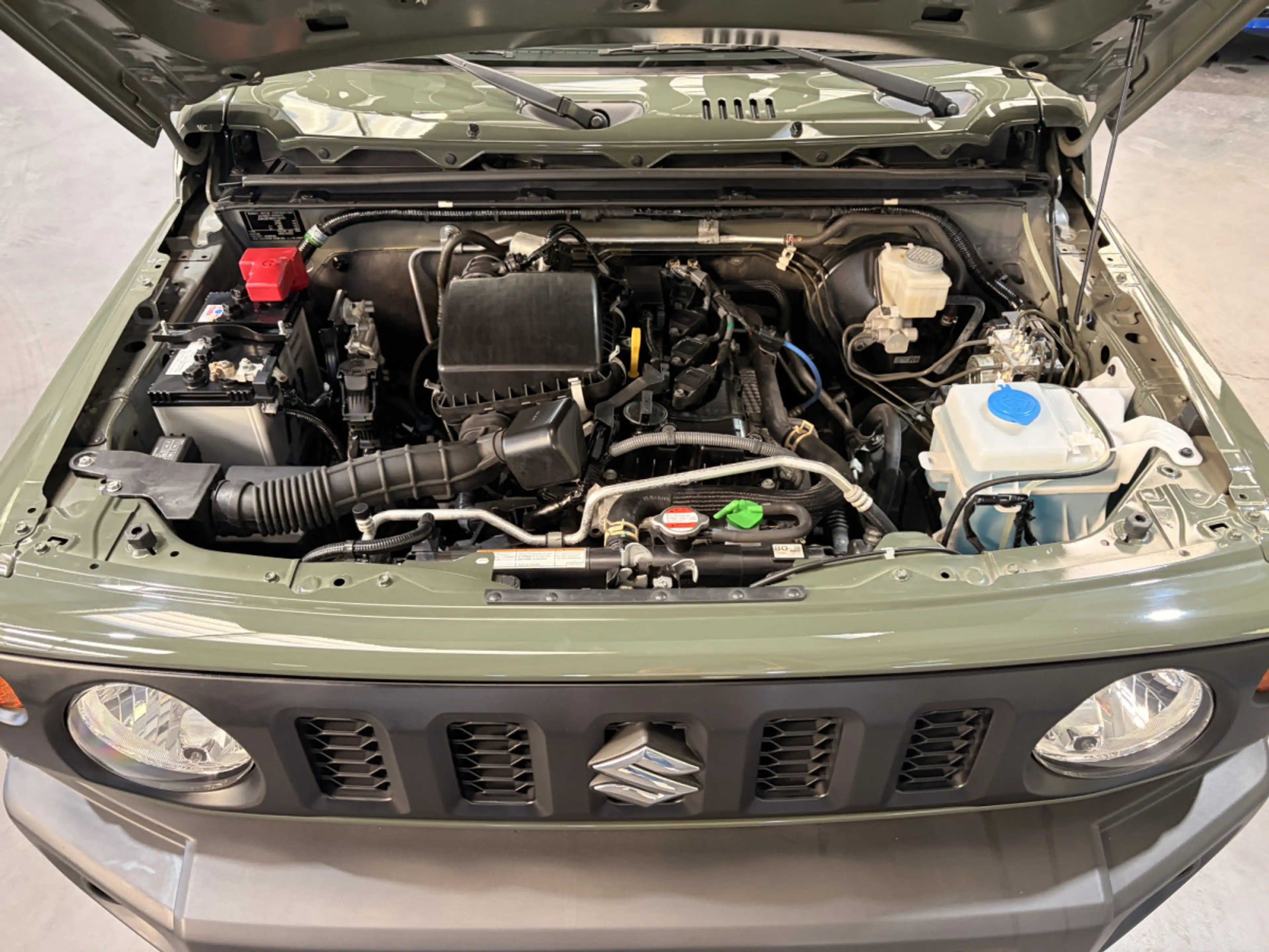Suzuki Jimny 1.5 Allgrip 102HP — photo 10