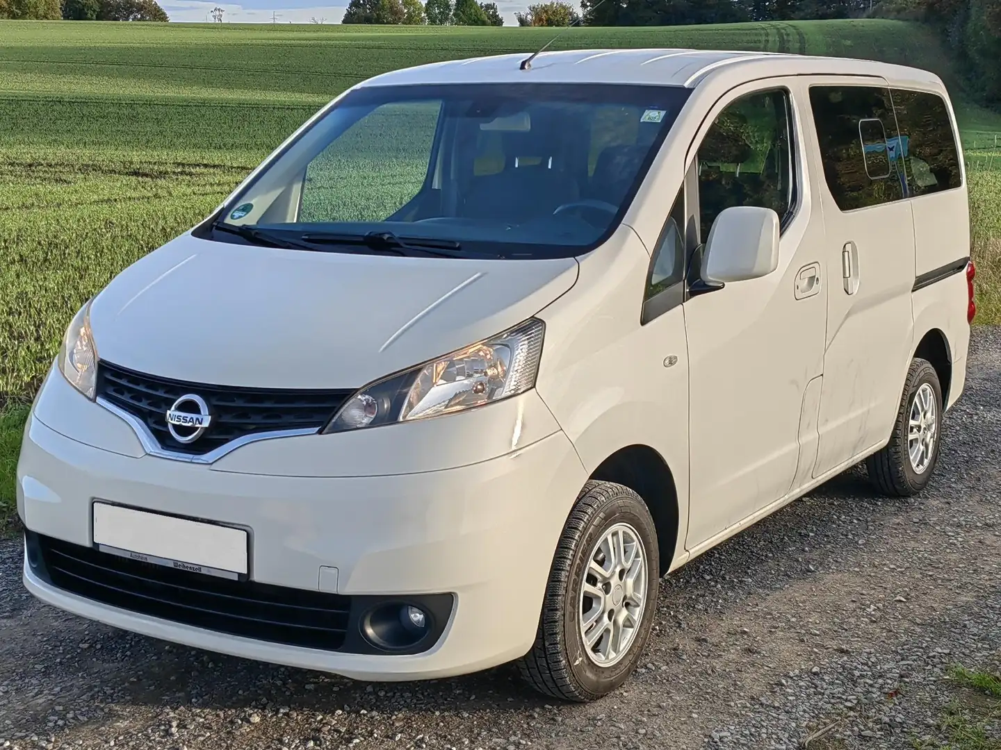 Nissan Evalia NV200 TopZustand 7Sitze 106 000 TKM TÜV Privat Weiß - 2