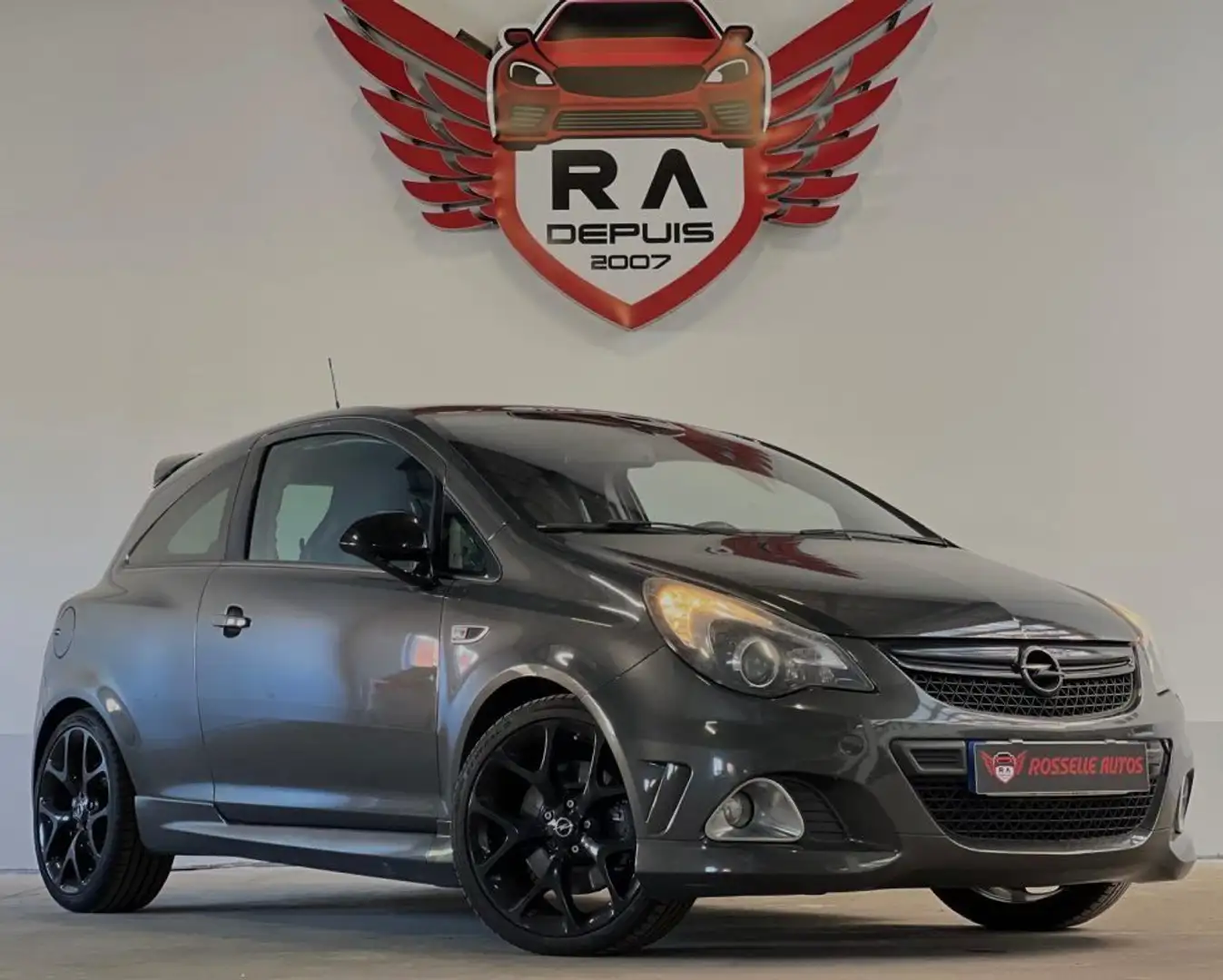Opel Corsa OPC 1.6 TURBO 192CH Gris - 1