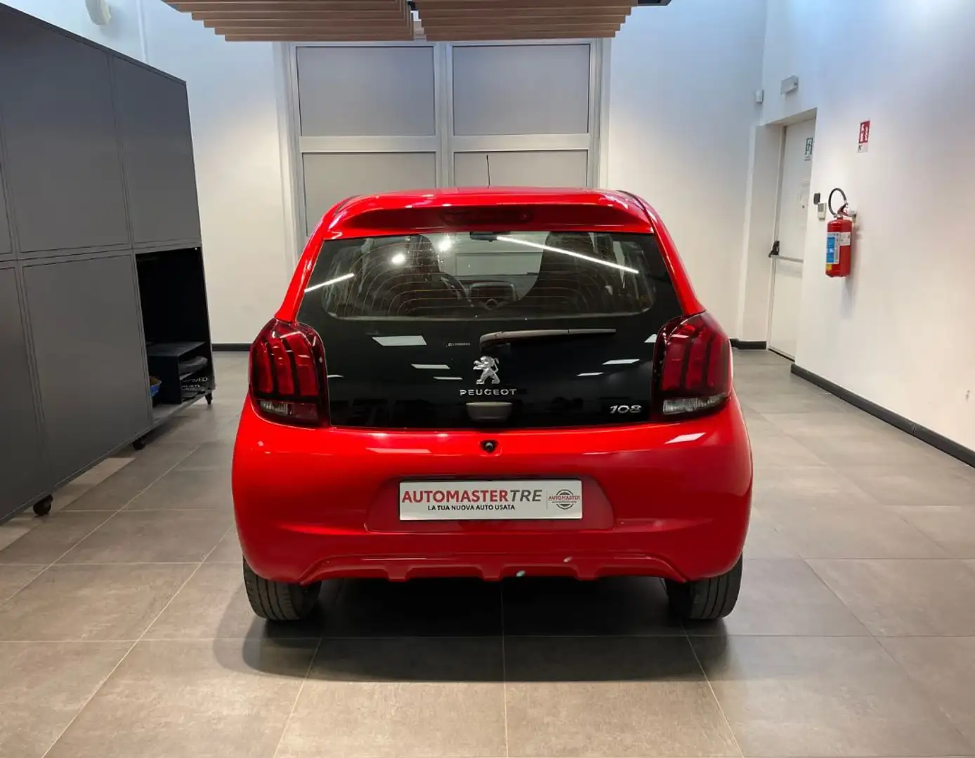 Peugeot 108 VTi 72 S&S 5 porte Active Rosso - 2