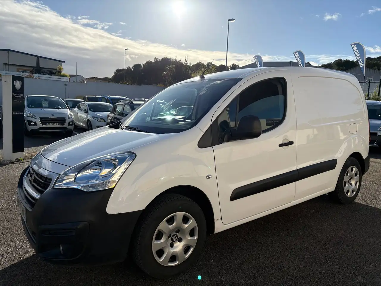 Peugeot Partner 1.6 BlueHdi 100 Premium Pack 3 PL