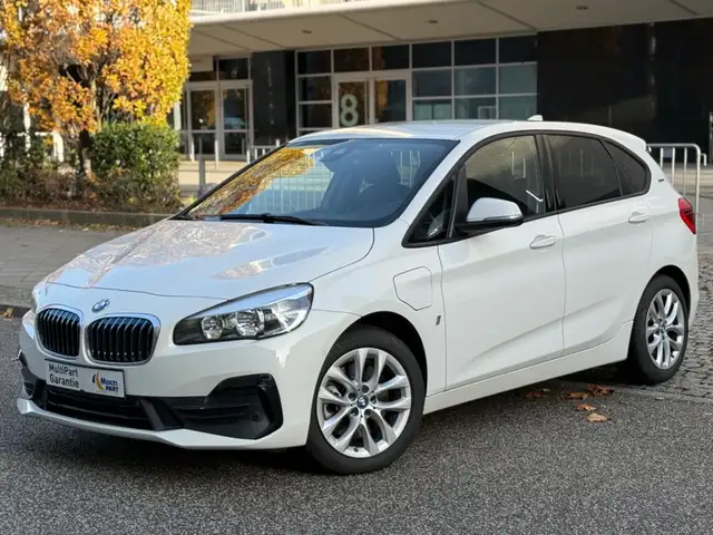 BMW 225 xe 2 Active Tourer Advantage//*LEDER*//*NAVI*