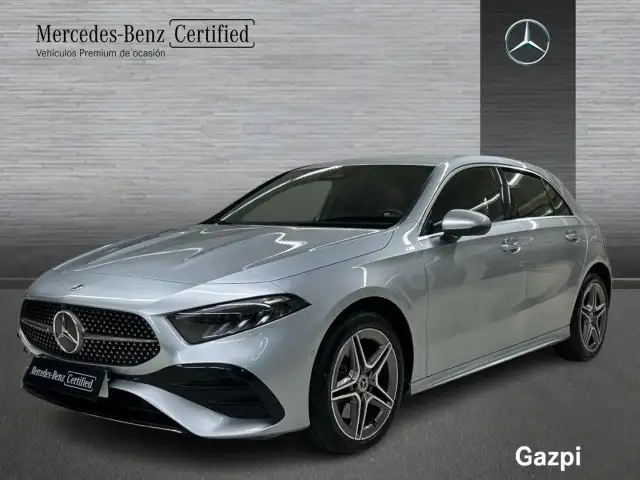 Mercedes-Benz A 250 e Compacto con tecnologí híbrida EQ