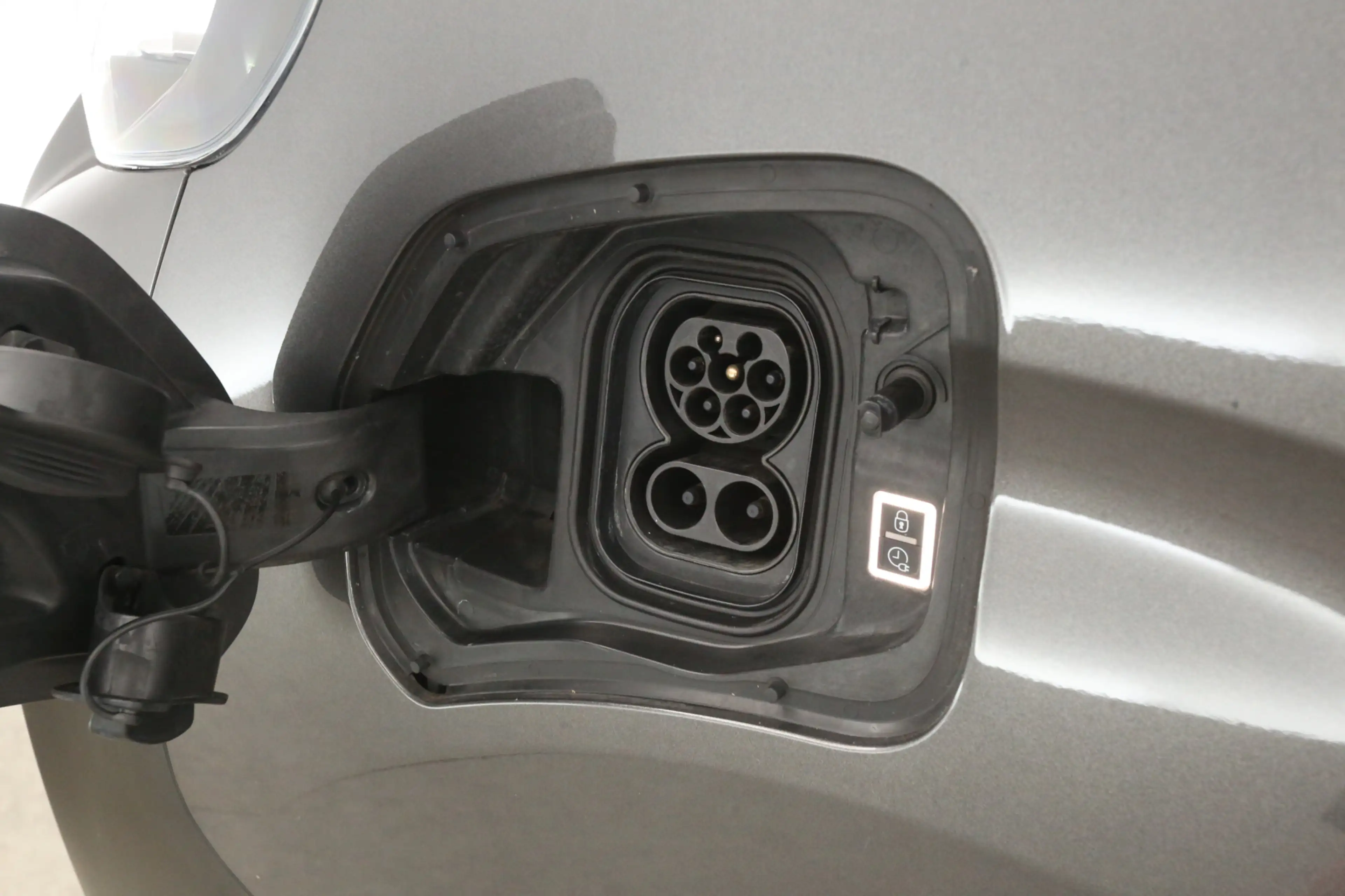 Citroen Jumpy E-Jumpy Peugeot E-Expert Standard Premium 75 kWh L — photo 8