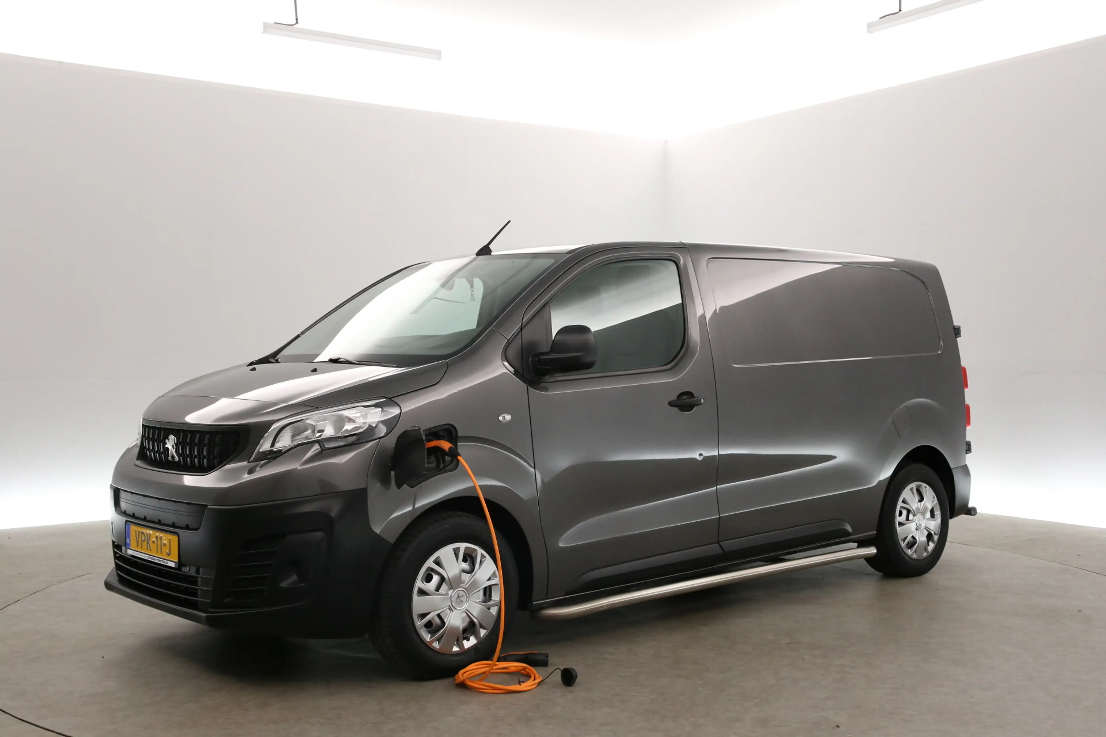 Citroen Jumpy E-Jumpy Peugeot E-Expert Standard Premium 75 kWh L — photo 10