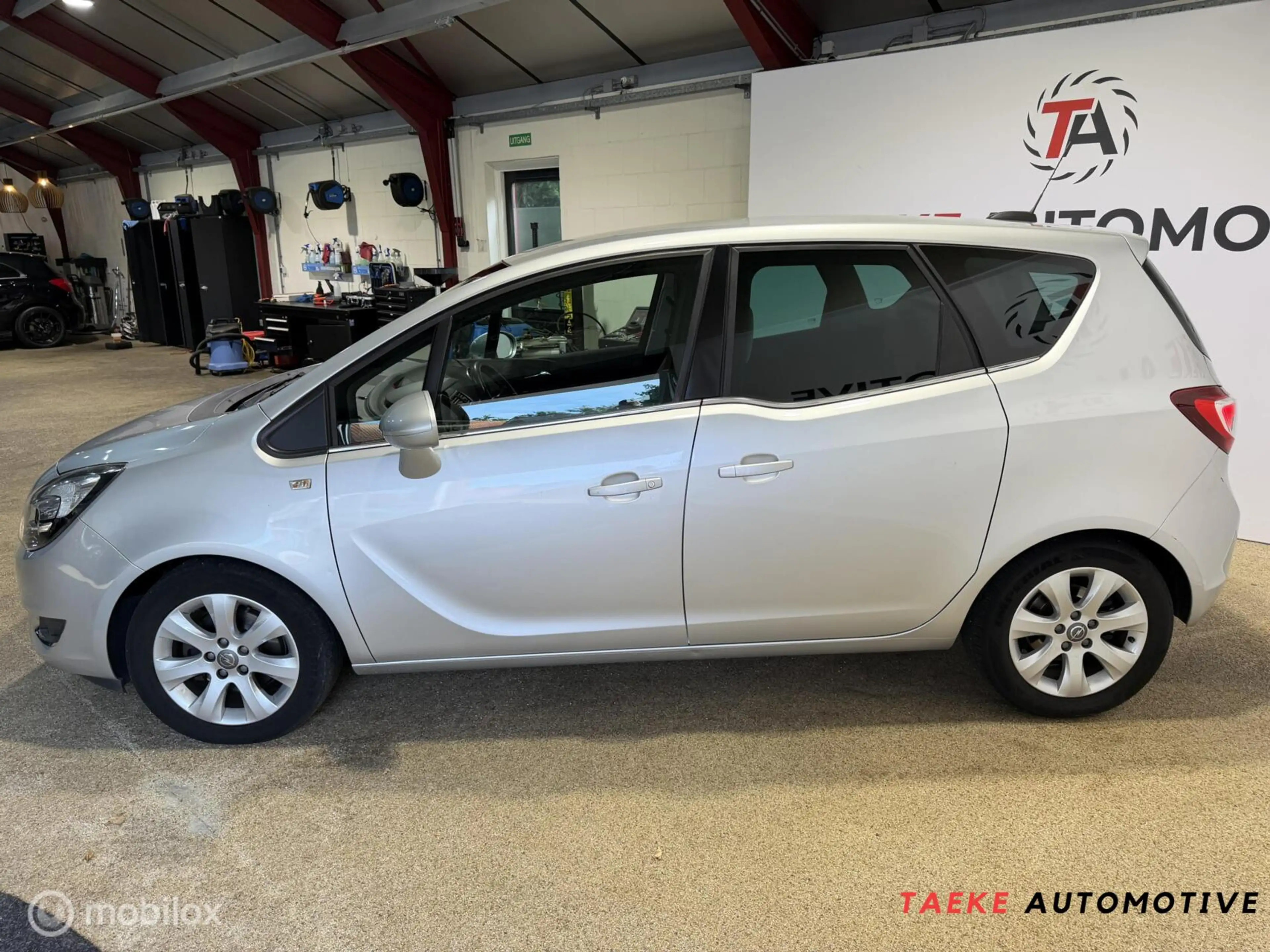 Opel Meriva 1.4 Turbo Blitz CLIMA/CRUISE/NAP/TREKHAAK/STOELV — photo 2