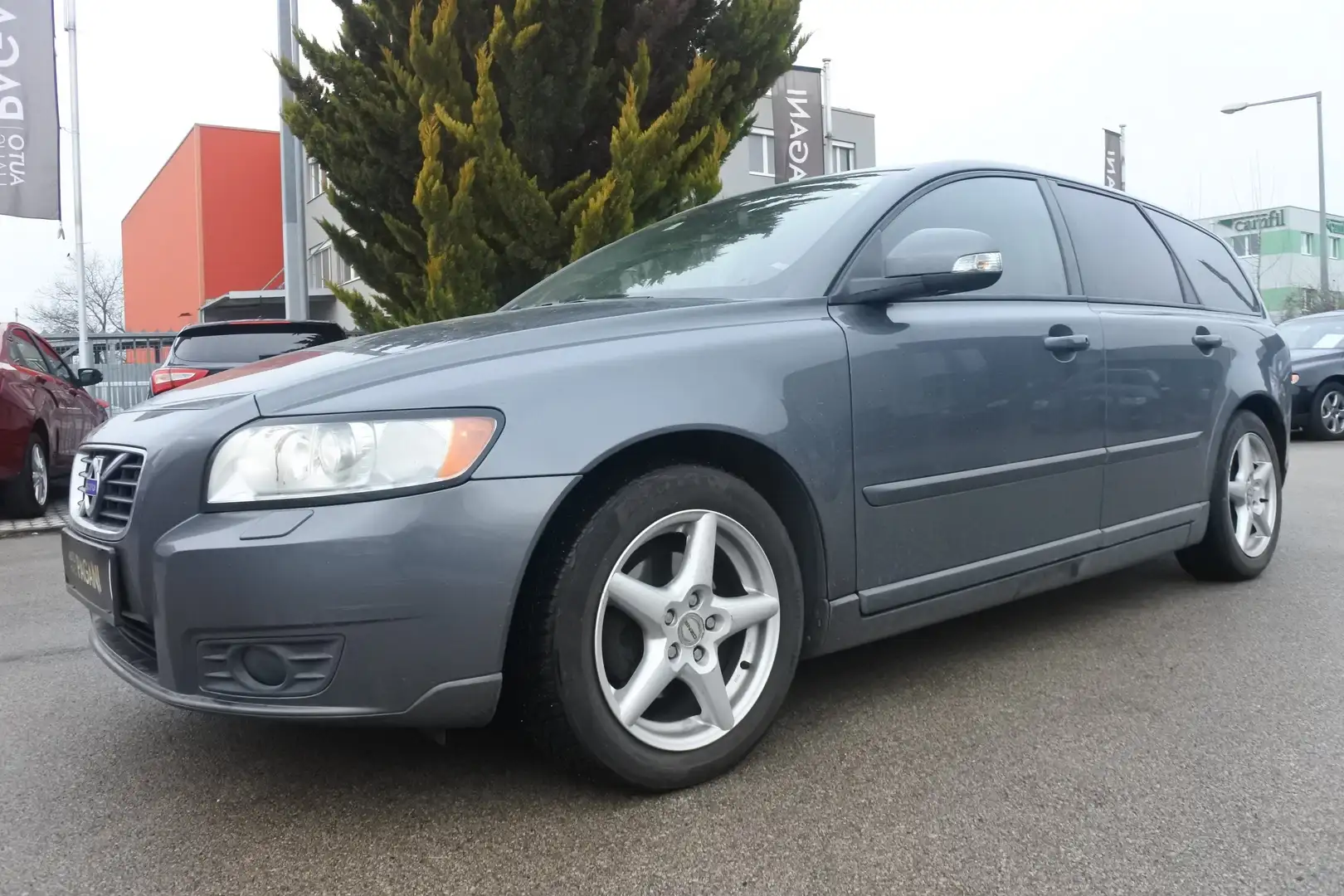 Volvo V50 V50 D2 Momentum/PICKERL NEU/JEDES SERVICE/ - 2