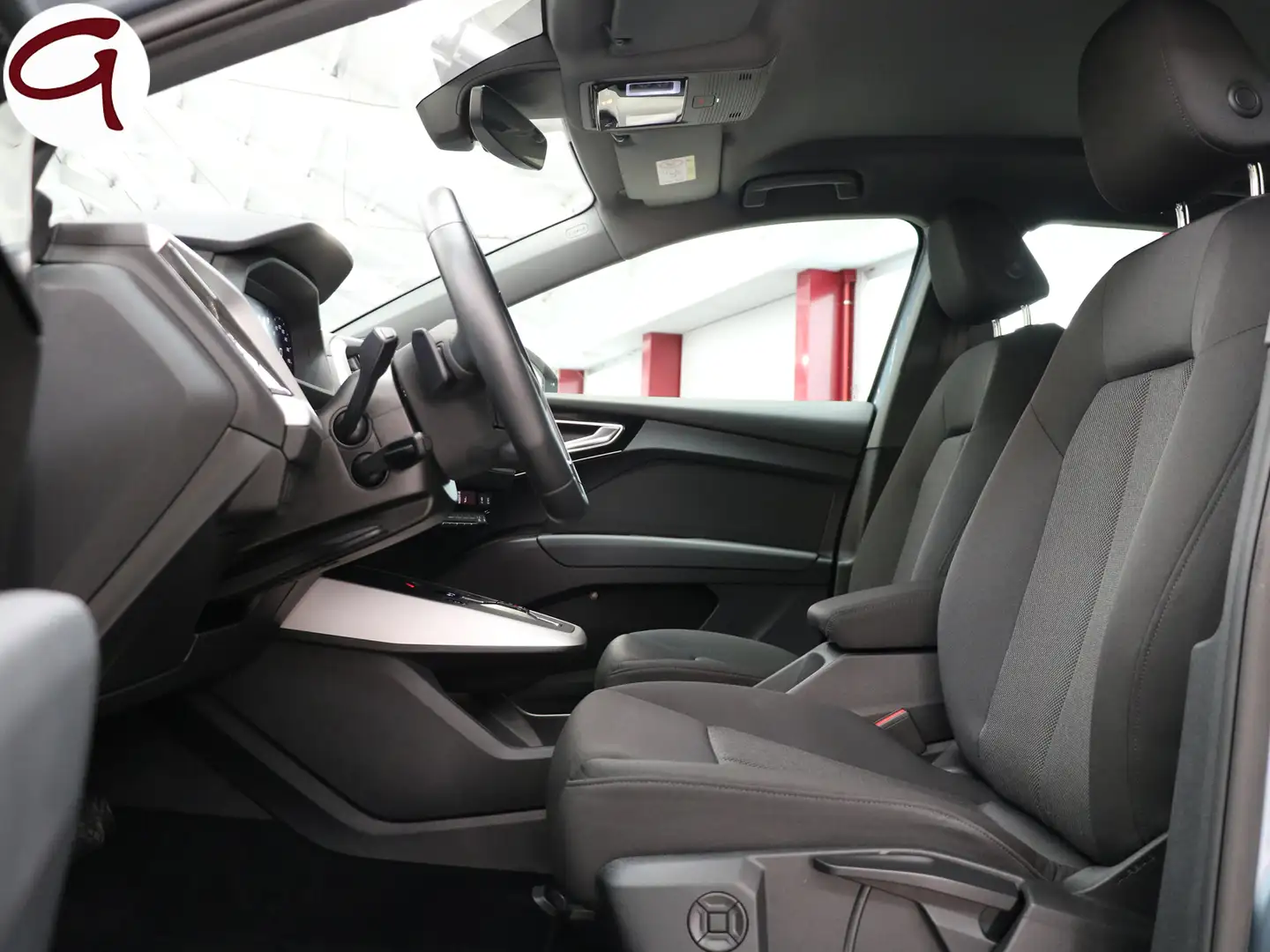 Audi Q4 e-tron 40 Advanced 82KWh Silber - 2