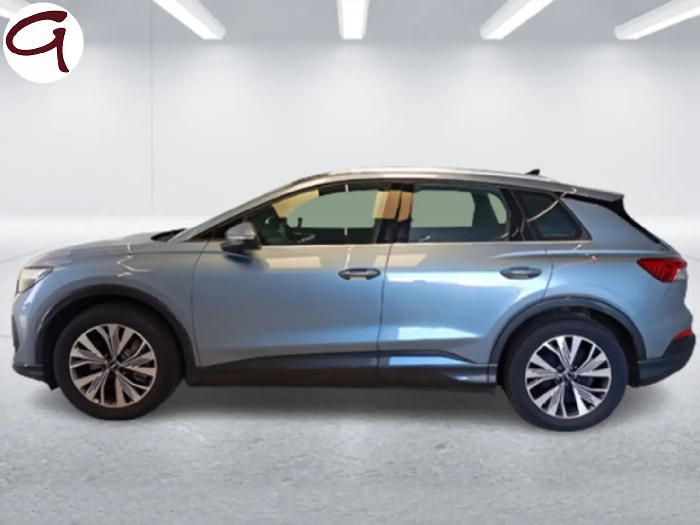 Audi Q4 e-tron 40 Advanced 82KWh Plateado - 2
