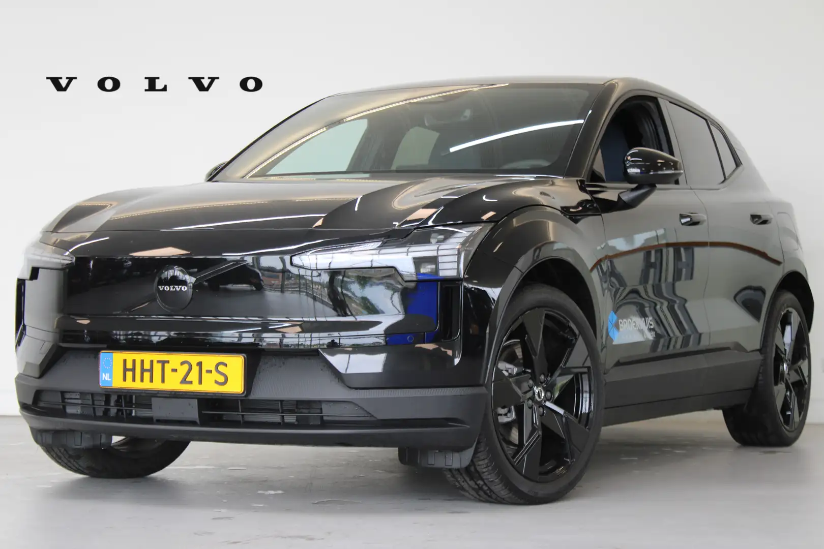 Volvo EX30 Extended Range 272PK Plus 69kWh | 20" | Black Pack Zwart - 1