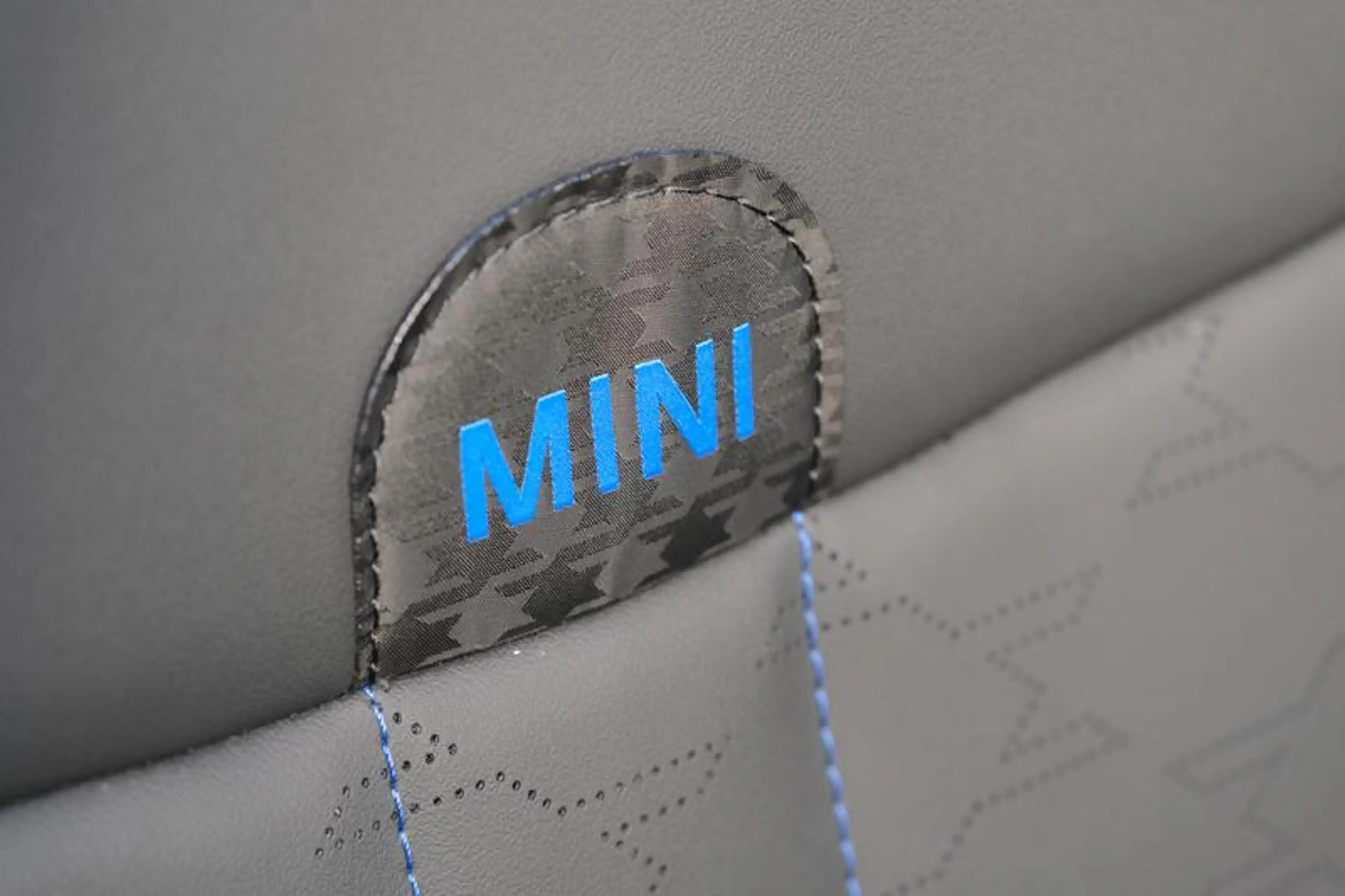 MINI Cooper C Cooper C 5D Classic | HUD | OLED | COMFORT ACC | — photo 10