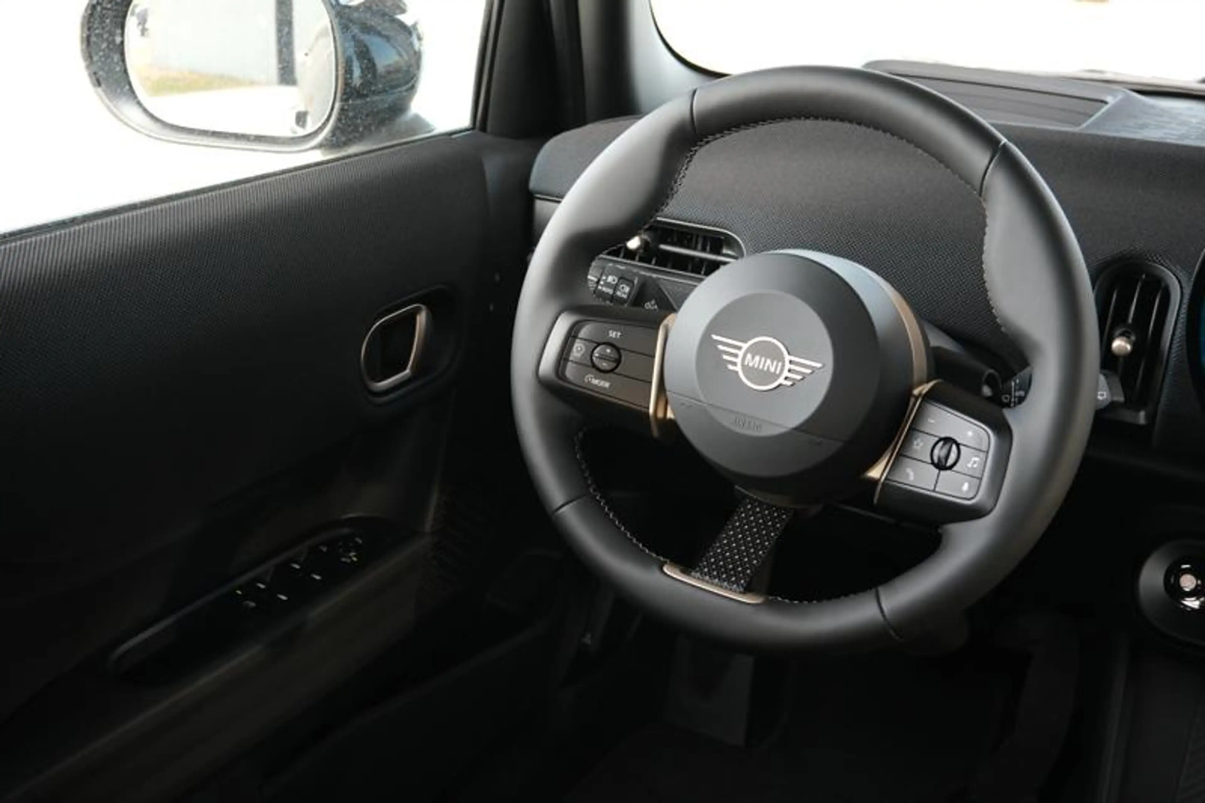 MINI Cooper C Cooper C 5D Classic | HUD | OLED | COMFORT ACC | — photo 13