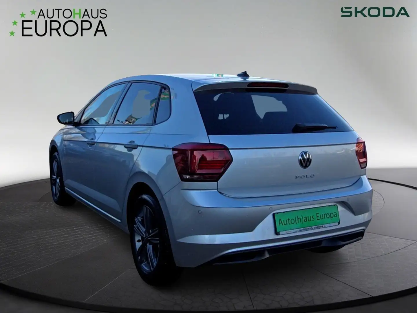Volkswagen Polo 1.0 TSI DSG United ACC KlimaA Navi CarPlay PDC SHZ Silber - 2