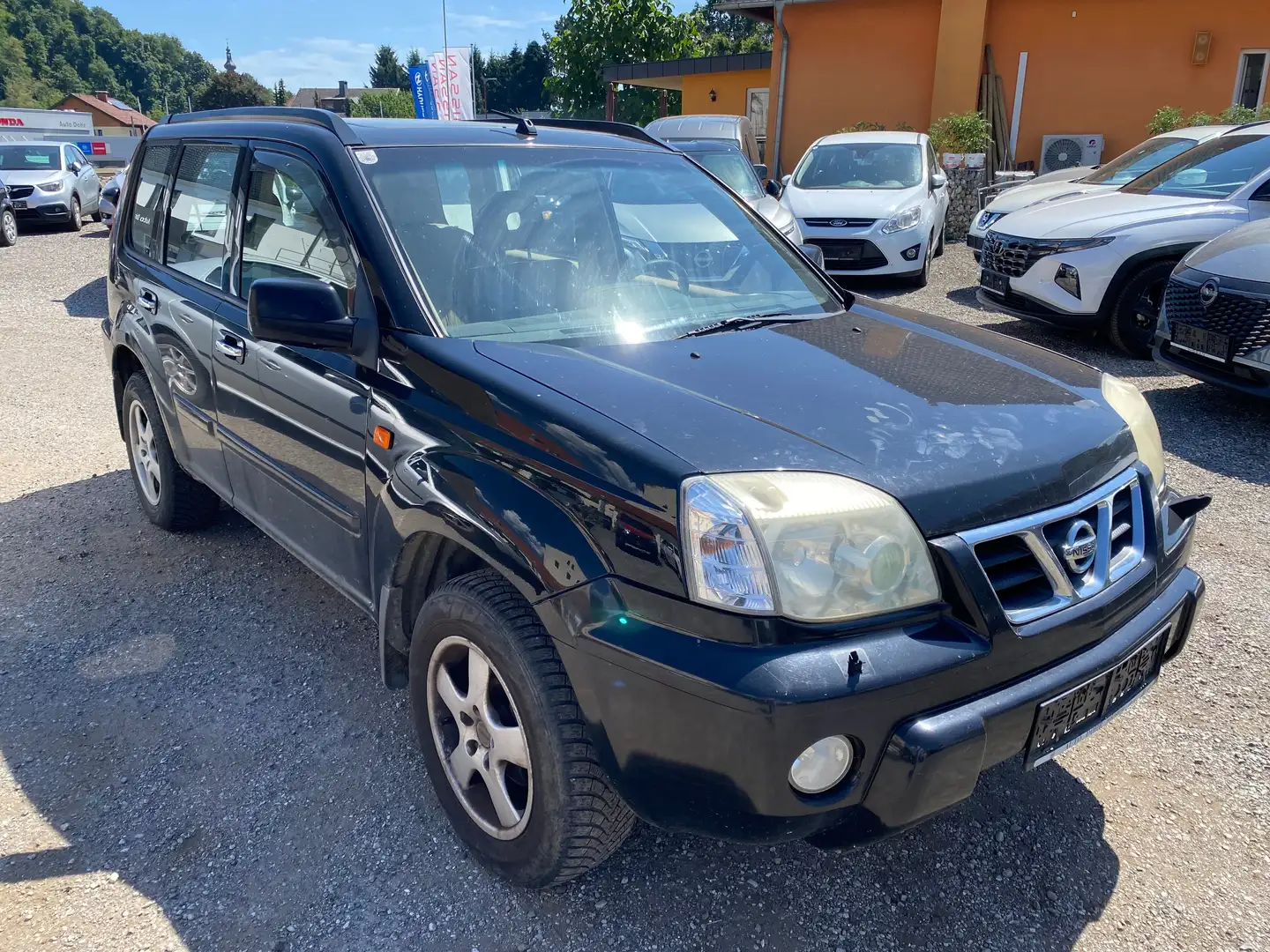 Nissan X-Trail Elegance 2,2 16V Common Rail TD Schwarz - 1