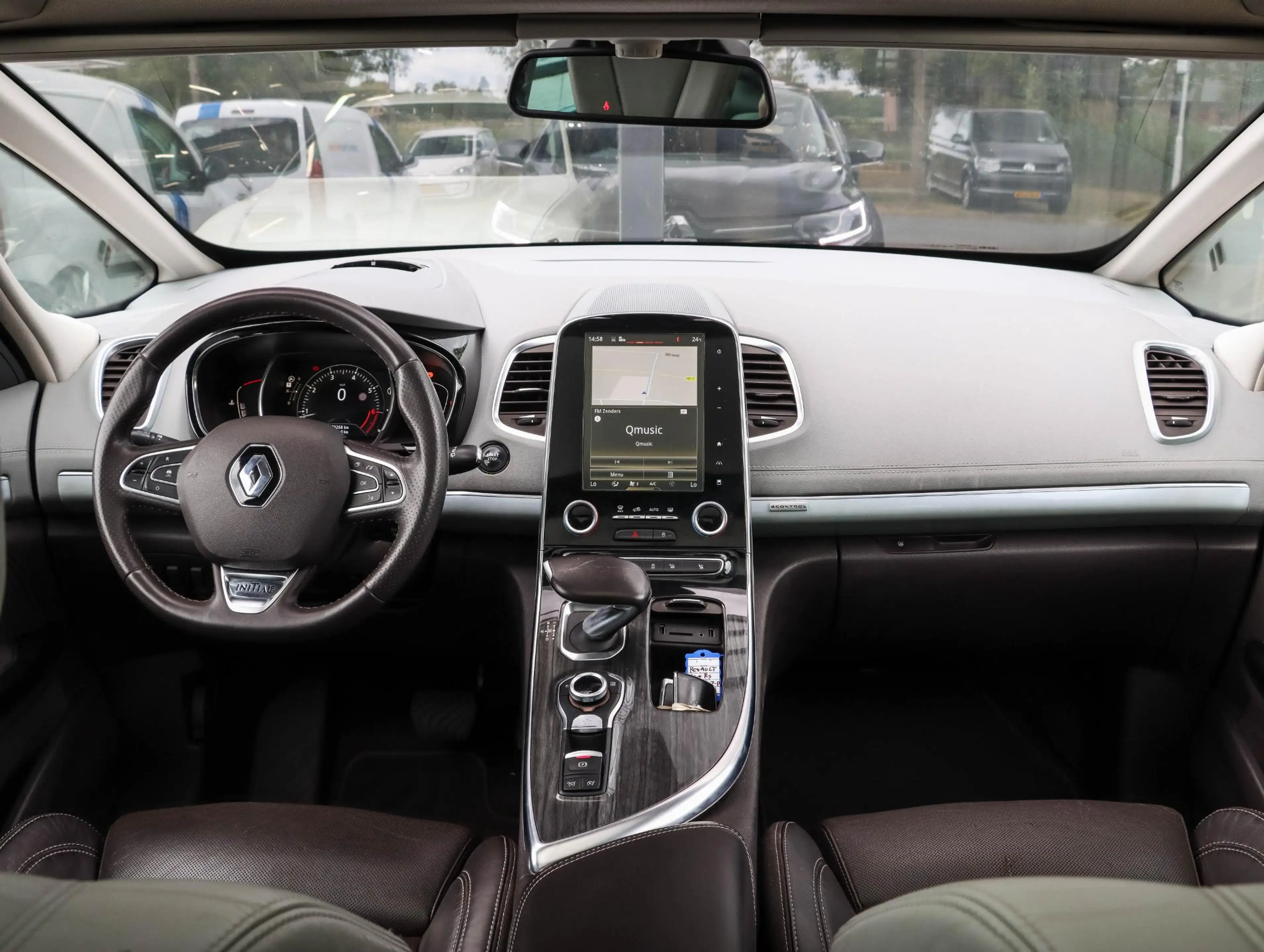 Renault Espace 1.6 TCe Initiale Paris 7p. — photo 2