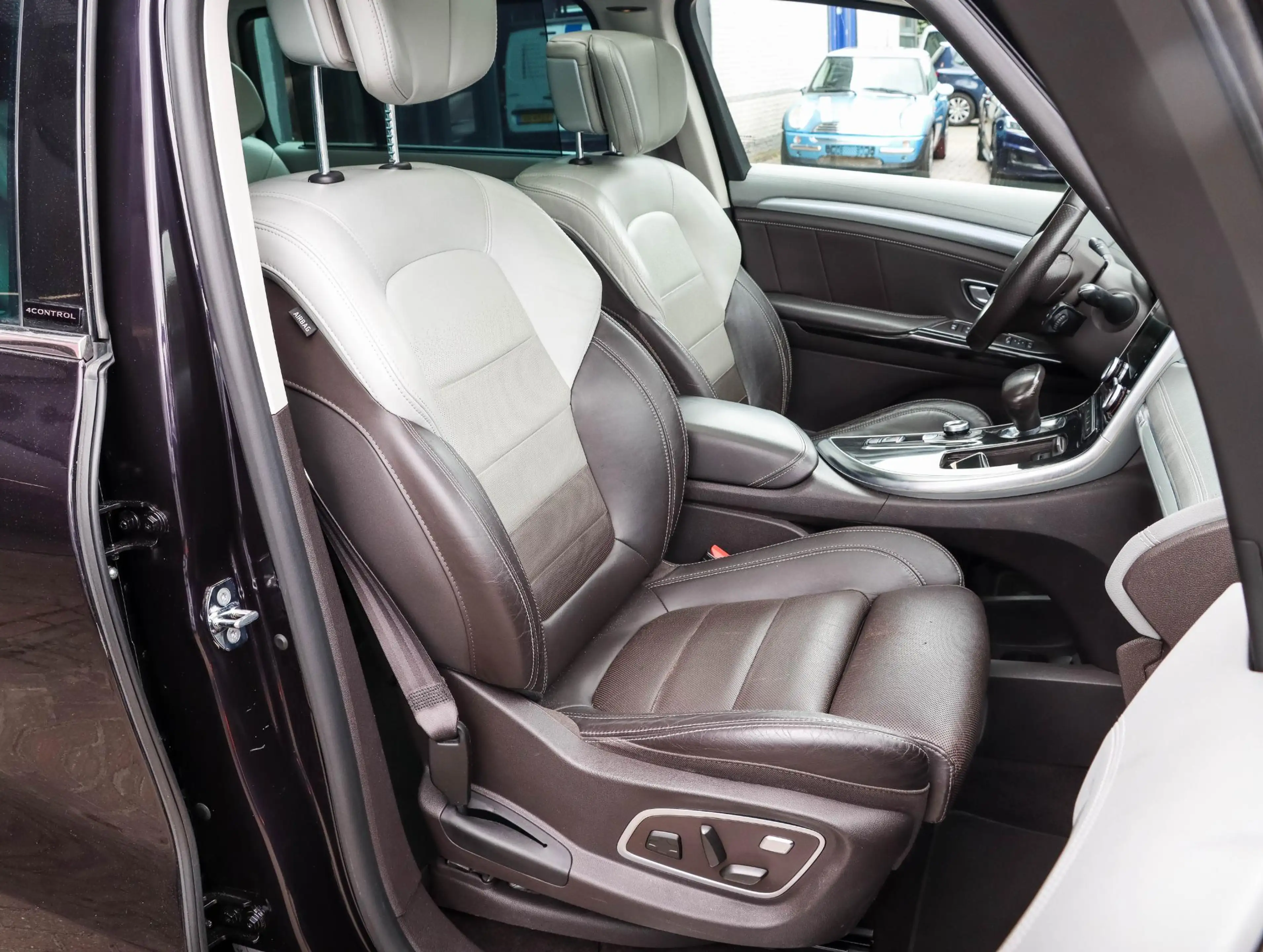 Renault Espace 1.6 TCe Initiale Paris 7p. — photo 27