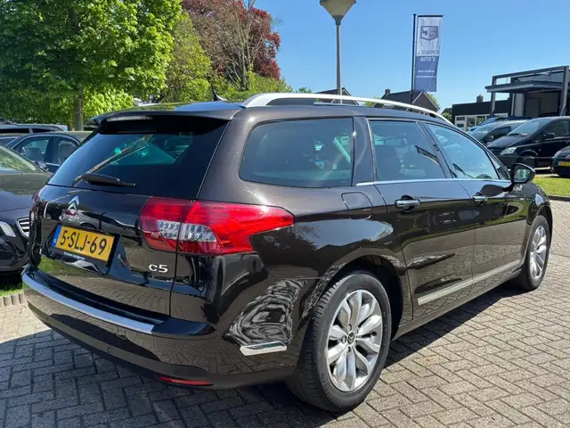Citroen C5 view 5