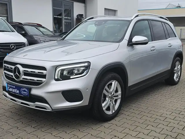 Mercedes-Benz GLB 250 Kamera*AHK*NAVI*AbstandTemp.