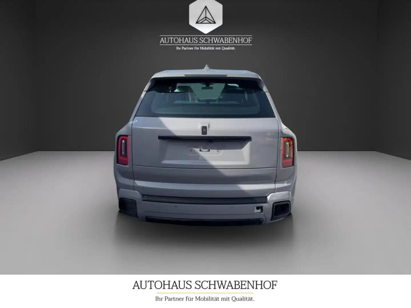 Rolls-Royce Cullinan BLACK BADGE | 2025 | 4 Seats | Gucci Gris - 2