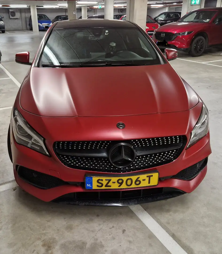 Mercedes-Benz CLA 180 Business Sol. AMG Zwart - 2