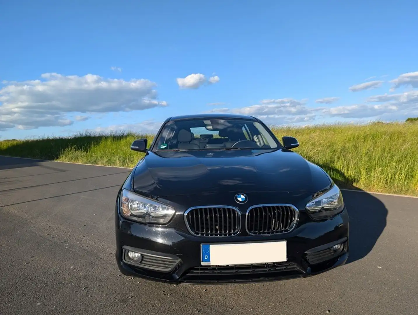 BMW 116 116i Schwarz - 1