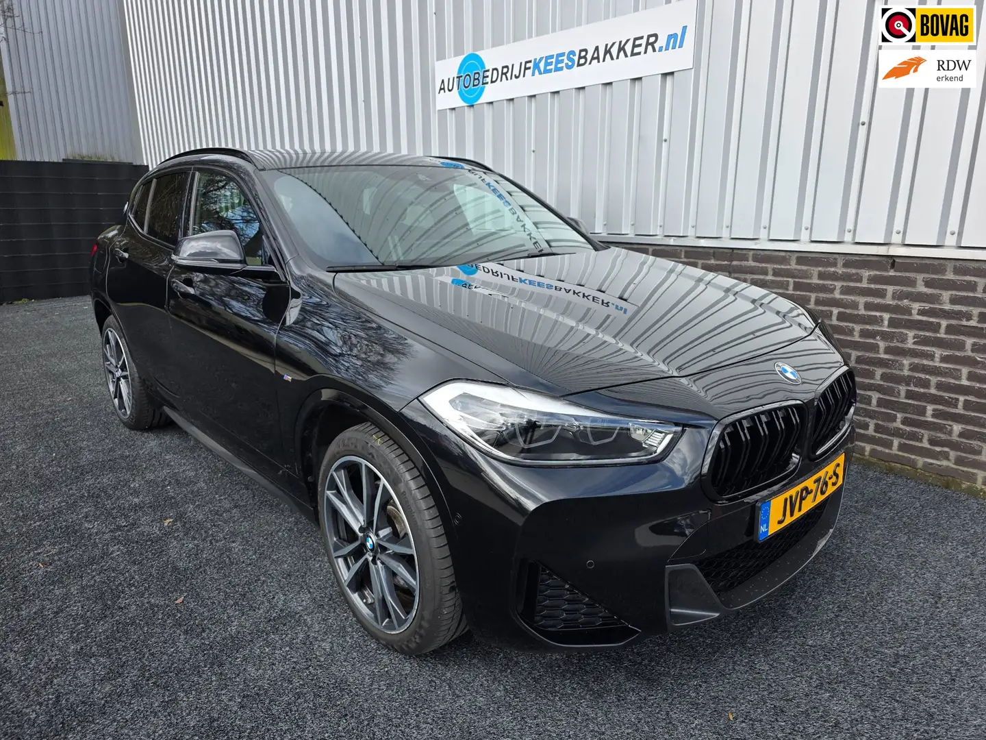 BMW X2 XDrive25e Plug-in Hybride / M-Pakket / Pano / HUD Schwarz - 1