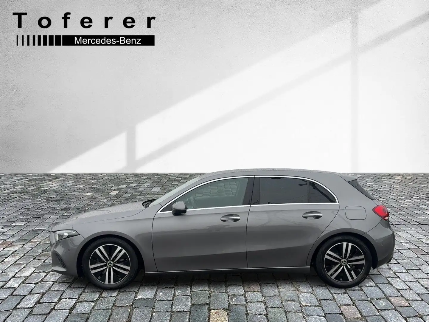 Mercedes-Benz A 200 d 4MATIC Kompaktlimousine Progressive Shz Grau - 2