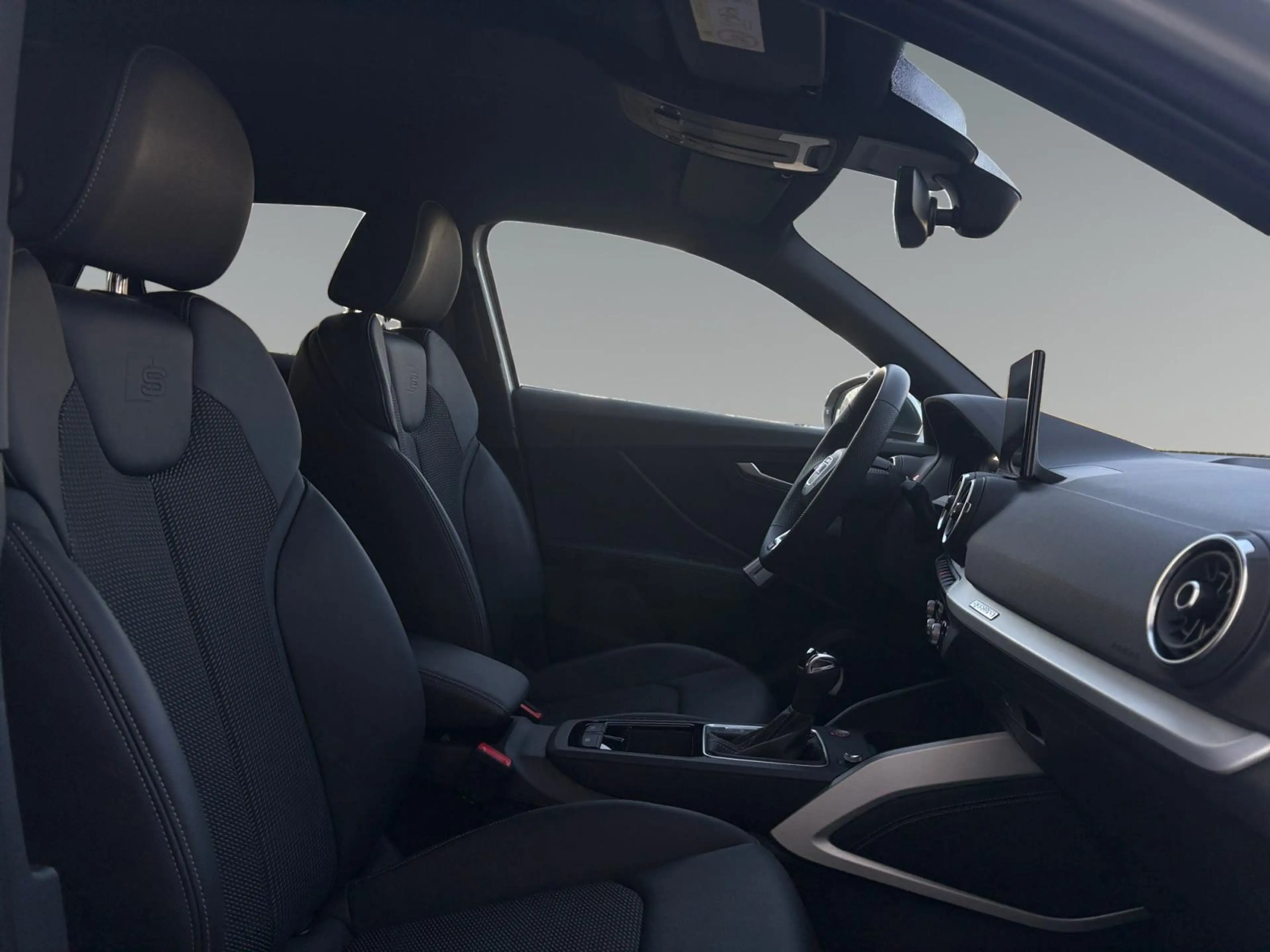 Audi SQ2 TFSI quattro Navi+ Matrix ACC Kamera — photo 13
